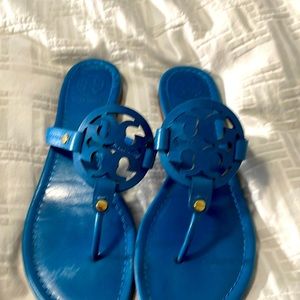 Tory Burch barely worn flip-flops classic